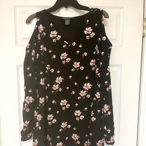 Beautiful fall dress! Cold shoulder with cute cutouts down sleeve.